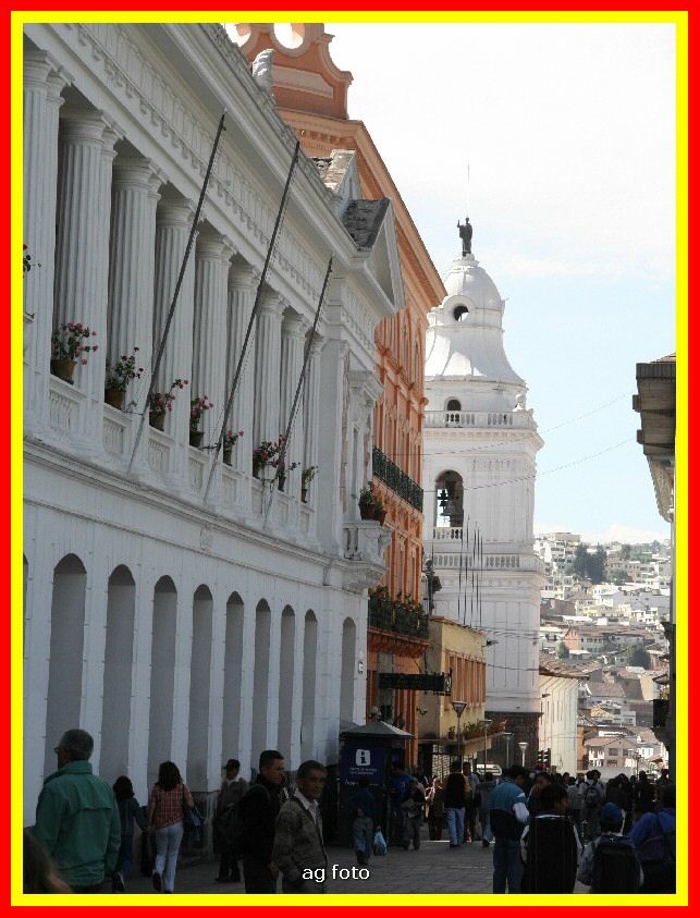 Ecuador 100_tn.jpg